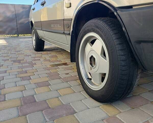 Сірий ВАЗ 21099, об'ємом двигуна 1.5 л та пробігом 182 тис. км за 1600 $, фото 19 на Automoto.ua
