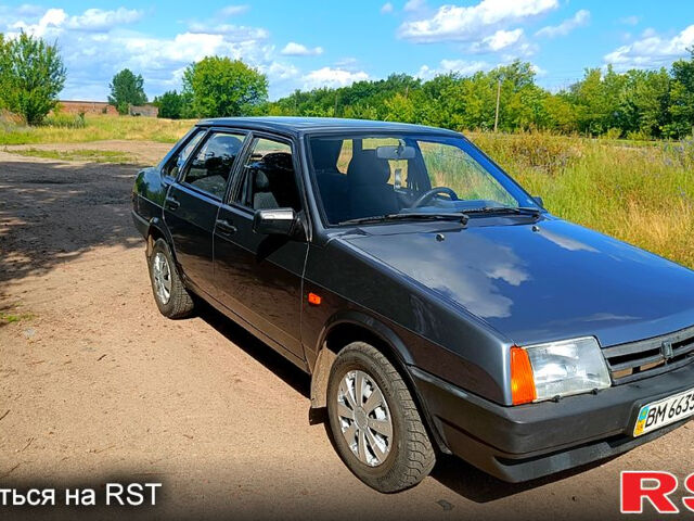 Серый ВАЗ 21099, объемом двигателя 1.5 л и пробегом 119 тыс. км за 2000 $, фото 2 на Automoto.ua