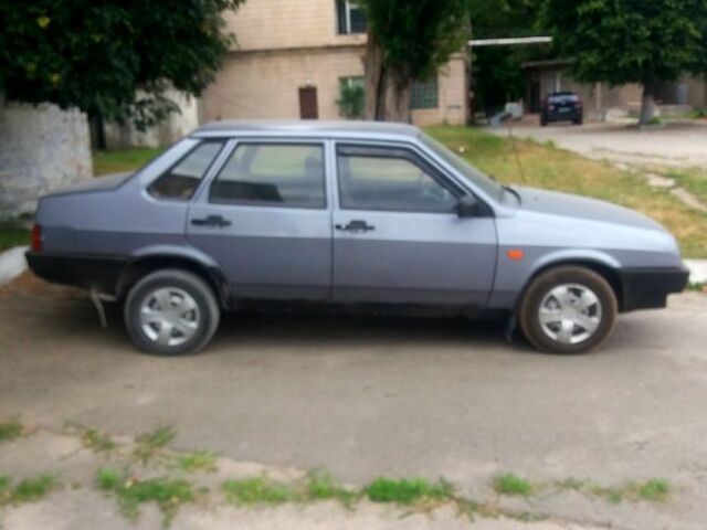 Серый ВАЗ 21099, объемом двигателя 1.5 л и пробегом 203 тыс. км за 1300 $, фото 3 на Automoto.ua