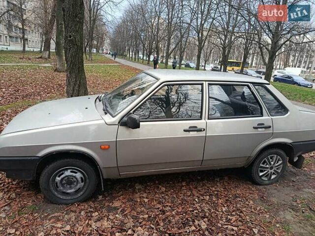 Сірий ВАЗ 21099, об'ємом двигуна 0 л та пробігом 140 тис. км за 1300 $, фото 3 на Automoto.ua