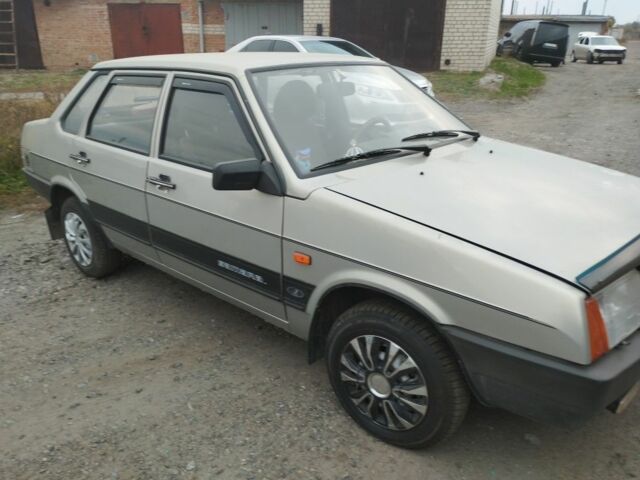 Серый ВАЗ 21099, объемом двигателя 1.5 л и пробегом 22 тыс. км за 4500 $, фото 3 на Automoto.ua