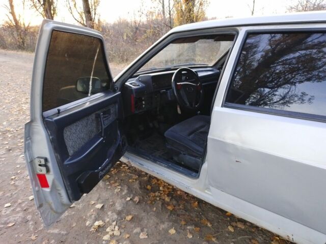 Сірий ВАЗ 21099, об'ємом двигуна 1.6 л та пробігом 50 тис. км за 1000 $, фото 6 на Automoto.ua