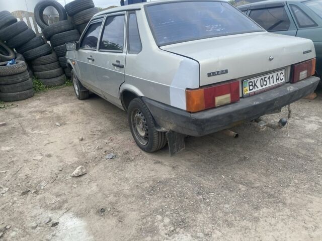 Серый ВАЗ 21099, объемом двигателя 1.6 л и пробегом 250 тыс. км за 750 $, фото 4 на Automoto.ua