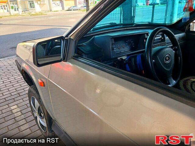 Серый ВАЗ 21099, объемом двигателя 1.5 л и пробегом 151 тыс. км за 2300 $, фото 1 на Automoto.ua