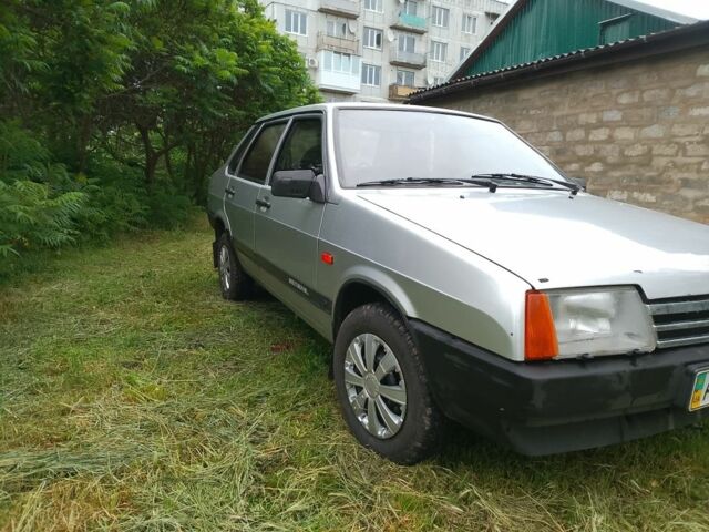 Серый ВАЗ 21099, объемом двигателя 1.5 л и пробегом 200 тыс. км за 1400 $, фото 1 на Automoto.ua