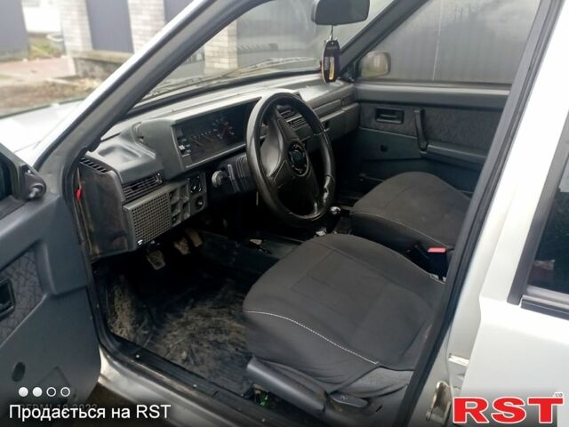 Серый ВАЗ 21099, объемом двигателя 1.5 л и пробегом 283 тыс. км за 1200 $, фото 1 на Automoto.ua