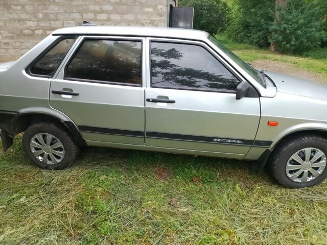 Серый ВАЗ 21099, объемом двигателя 1.5 л и пробегом 200 тыс. км за 1400 $, фото 3 на Automoto.ua