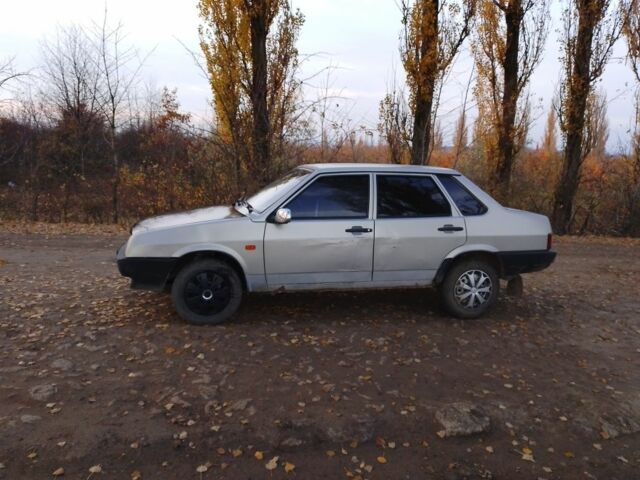 Сірий ВАЗ 21099, об'ємом двигуна 1.6 л та пробігом 50 тис. км за 1000 $, фото 3 на Automoto.ua