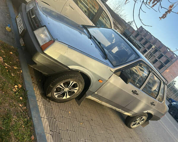 Серый ВАЗ 21099, объемом двигателя 1.6 л и пробегом 147 тыс. км за 999 $, фото 2 на Automoto.ua