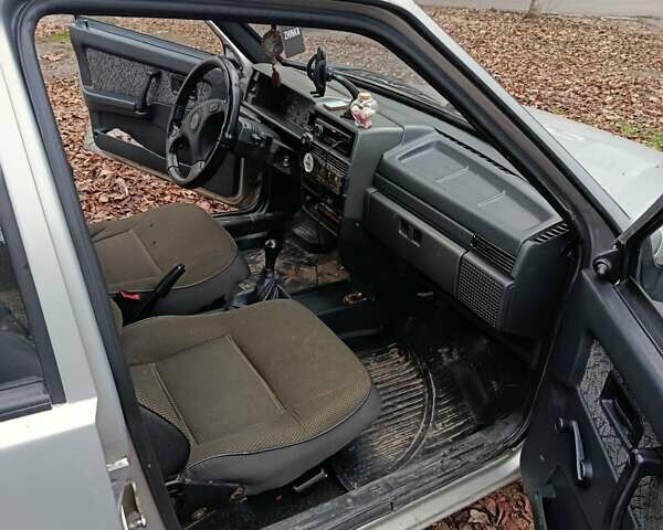Сірий ВАЗ 21099, об'ємом двигуна 0 л та пробігом 140 тис. км за 1300 $, фото 5 на Automoto.ua