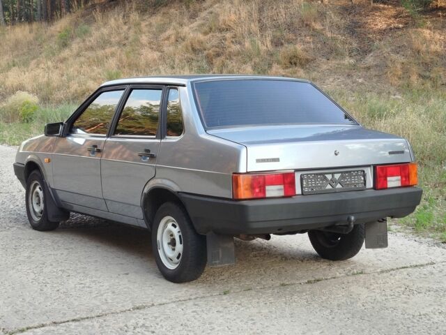 Сірий ВАЗ 21099, об'ємом двигуна 1.5 л та пробігом 180 тис. км за 1750 $, фото 6 на Automoto.ua