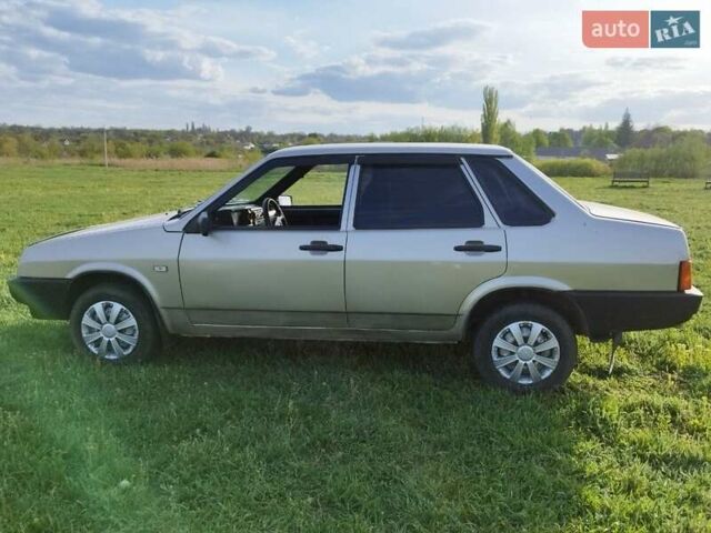 Серый ВАЗ 21099, объемом двигателя 1.5 л и пробегом 197 тыс. км за 1700 $, фото 6 на Automoto.ua