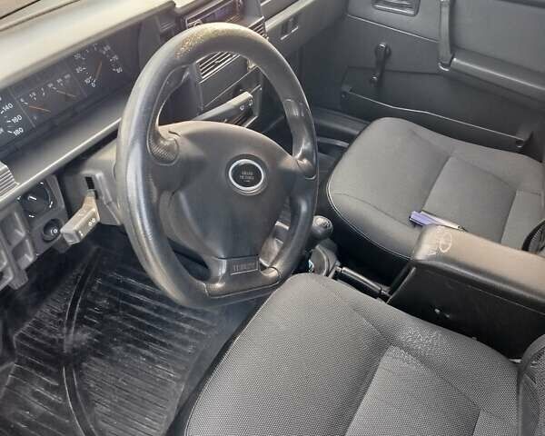 Серый ВАЗ 21099, объемом двигателя 1.5 л и пробегом 178 тыс. км за 2000 $, фото 8 на Automoto.ua