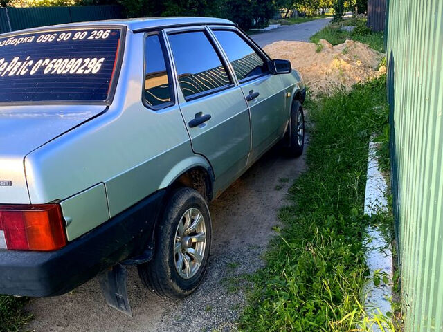 Серый ВАЗ 21099, объемом двигателя 1.5 л и пробегом 0 тыс. км за 1300 $, фото 4 на Automoto.ua