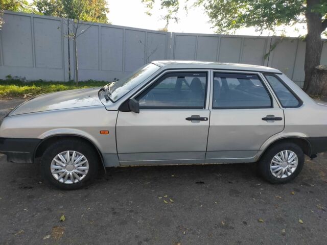 Серый ВАЗ 21099, объемом двигателя 0 л и пробегом 200 тыс. км за 1700 $, фото 1 на Automoto.ua