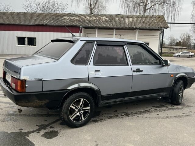Сірий ВАЗ 21099, об'ємом двигуна 1.5 л та пробігом 350 тис. км за 1200 $, фото 1 на Automoto.ua