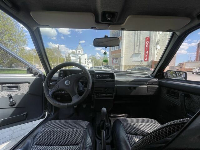 Серый ВАЗ 21099, объемом двигателя 1.5 л и пробегом 129 тыс. км за 2300 $, фото 13 на Automoto.ua