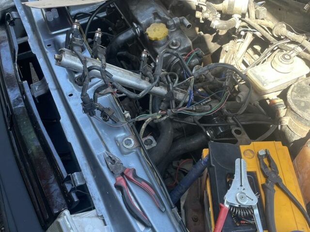 Серый ВАЗ 21099, объемом двигателя 1.5 л и пробегом 390 тыс. км за 1500 $, фото 5 на Automoto.ua