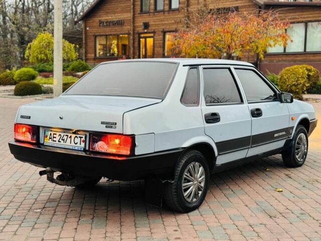 Сірий ВАЗ 21099, об'ємом двигуна 1.5 л та пробігом 93 тис. км за 1950 $, фото 4 на Automoto.ua