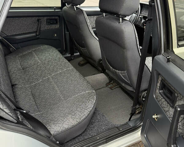 Сірий ВАЗ 21099, об'ємом двигуна 1.5 л та пробігом 76 тис. км за 2900 $, фото 11 на Automoto.ua