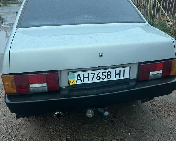 Сірий ВАЗ 21099, об'ємом двигуна 1.5 л та пробігом 260 тис. км за 1400 $, фото 2 на Automoto.ua