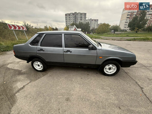 Сірий ВАЗ 21099, об'ємом двигуна 1.5 л та пробігом 80 тис. км за 1950 $, фото 11 на Automoto.ua