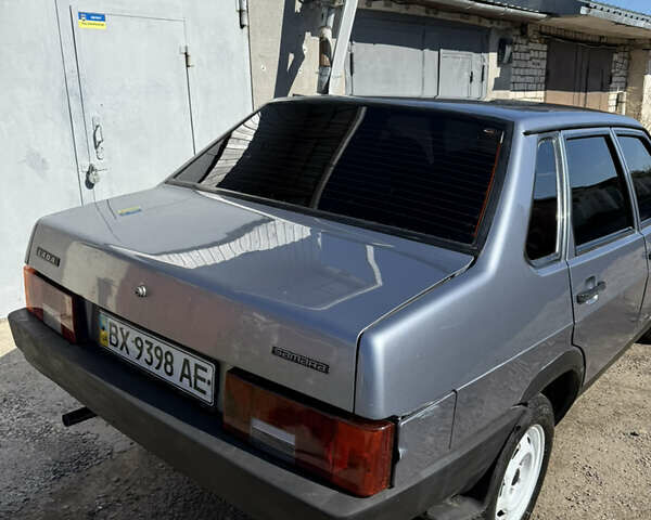 Сірий ВАЗ 21099, об'ємом двигуна 1.5 л та пробігом 80 тис. км за 1950 $, фото 4 на Automoto.ua