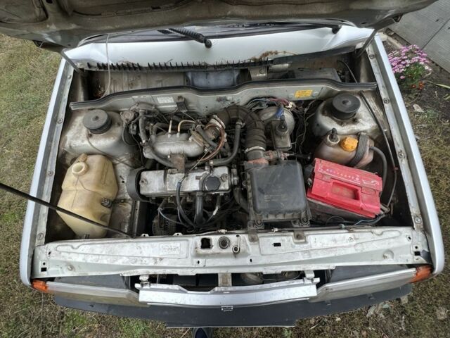 Серый ВАЗ 21099, объемом двигателя 1.5 л и пробегом 150 тыс. км за 1200 $, фото 2 на Automoto.ua