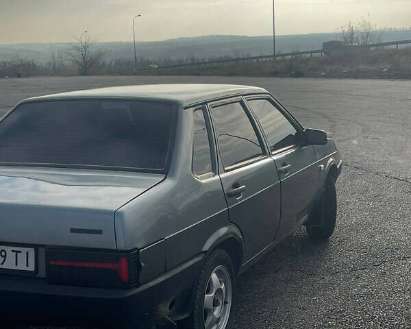Сірий ВАЗ 21099, об'ємом двигуна 1.5 л та пробігом 200 тис. км за 2000 $, фото 3 на Automoto.ua