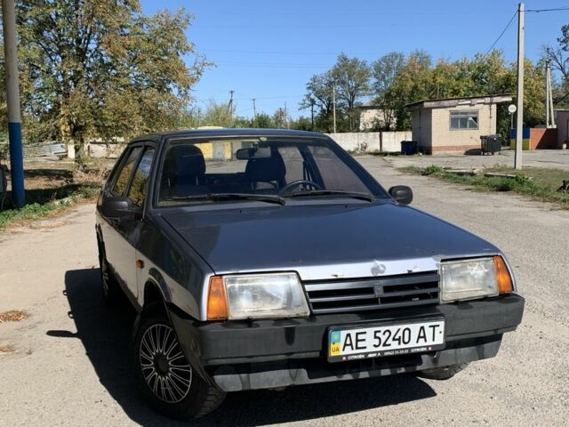 Серый ВАЗ 21099, объемом двигателя 1.5 л и пробегом 860 тыс. км за 999 $, фото 1 на Automoto.ua