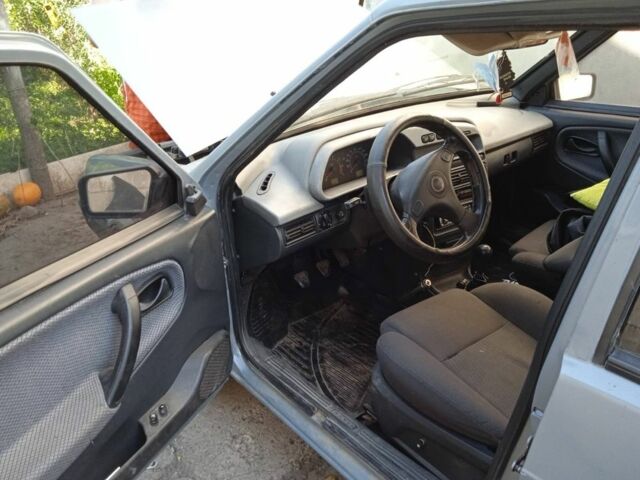 Серый ВАЗ 21099, объемом двигателя 0 л и пробегом 197 тыс. км за 1400 $, фото 3 на Automoto.ua