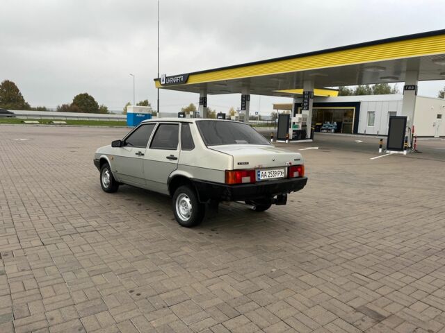 Сірий ВАЗ 21099, об'ємом двигуна 1.5 л та пробігом 190 тис. км за 1300 $, фото 5 на Automoto.ua