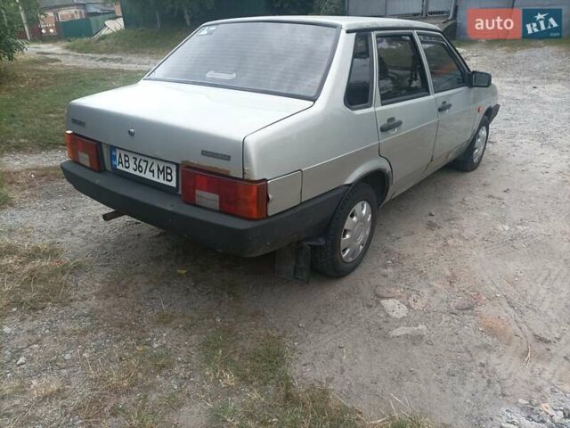 Сірий ВАЗ 21099, об'ємом двигуна 1.6 л та пробігом 161 тис. км за 1300 $, фото 6 на Automoto.ua