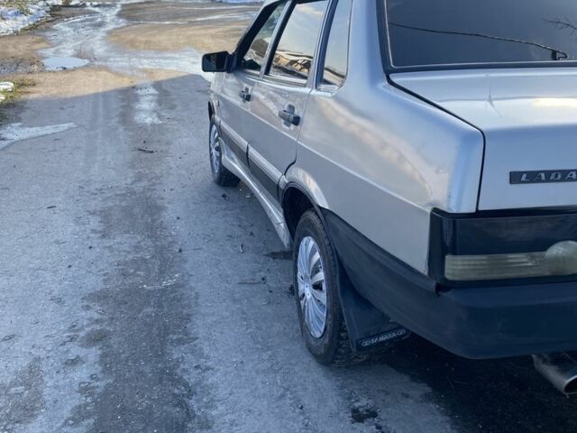 Серый ВАЗ 21099, объемом двигателя 1.6 л и пробегом 307 тыс. км за 1500 $, фото 4 на Automoto.ua