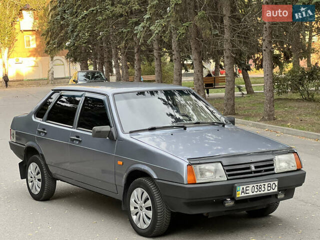 Серый ВАЗ 21099, объемом двигателя 1.6 л и пробегом 183 тыс. км за 1900 $, фото 2 на Automoto.ua