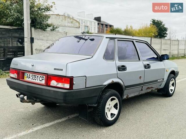 Серый ВАЗ 21099, объемом двигателя 1.6 л и пробегом 209 тыс. км за 1350 $, фото 5 на Automoto.ua