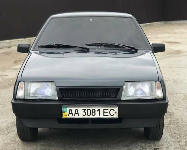 ВАЗ 21099 2007 в Новоукраинке на Automoto.ua Серый ВАЗ 21099, объемом двигателя 1.6 л и пробегом 300 тыс. км за 2500 $, фото 3 на Automoto.ua