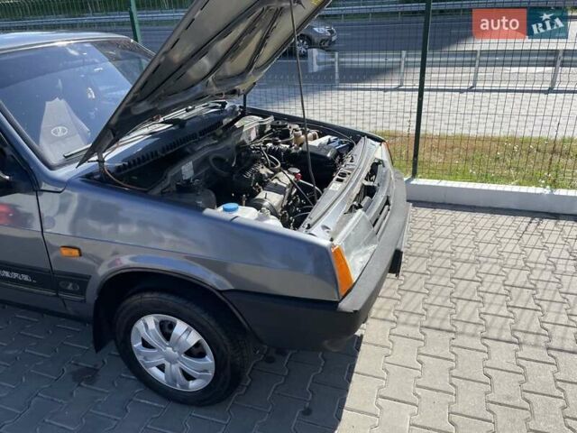 Сірий ВАЗ 21099, об'ємом двигуна 1.6 л та пробігом 113 тис. км за 2400 $, фото 13 на Automoto.ua