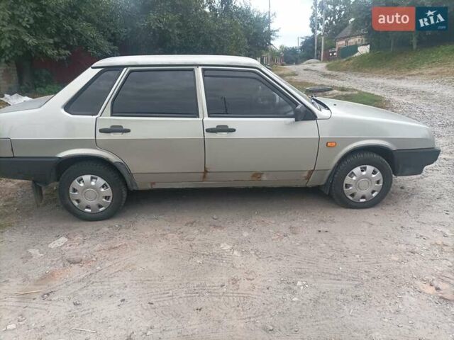 Сірий ВАЗ 21099, об'ємом двигуна 1.6 л та пробігом 161 тис. км за 1300 $, фото 7 на Automoto.ua