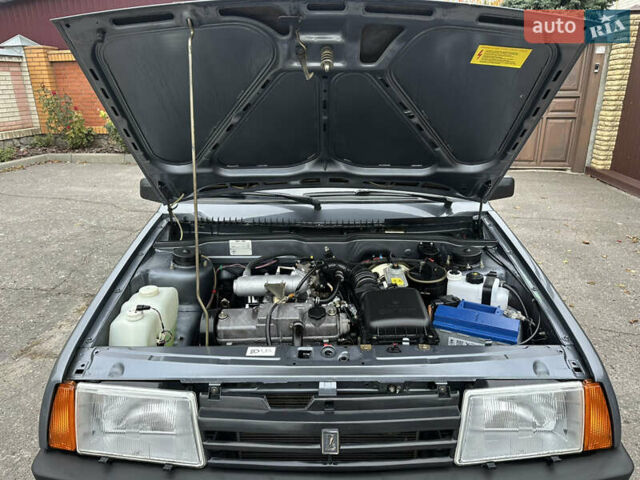 Серый ВАЗ 21099, объемом двигателя 1.6 л и пробегом 26 тыс. км за 4350 $, фото 72 на Automoto.ua