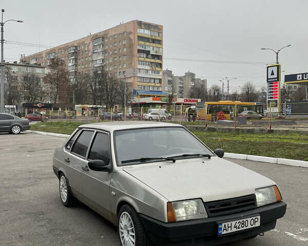 Серый ВАЗ 21099, объемом двигателя 1.6 л и пробегом 339 тыс. км за 2000 $, фото 1 на Automoto.ua