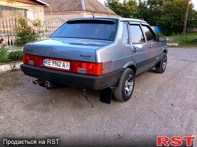 Серый ВАЗ 21099, объемом двигателя 1.6 л и пробегом 200 тыс. км за 1550 $, фото 5 на Automoto.ua