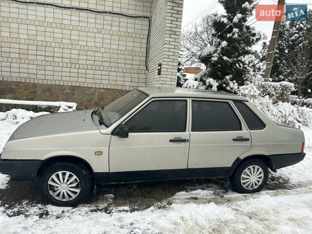 Серый ВАЗ 21099, объемом двигателя 1.6 л и пробегом 90 тыс. км за 1999 $, фото 2 на Automoto.ua