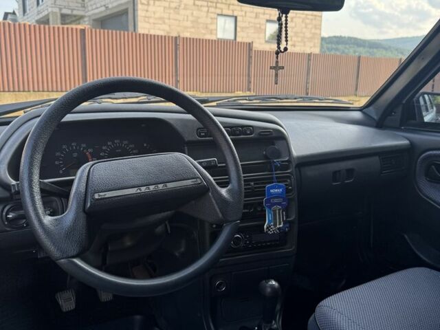 Серый ВАЗ 21099, объемом двигателя 1.6 л и пробегом 188 тыс. км за 2100 $, фото 8 на Automoto.ua