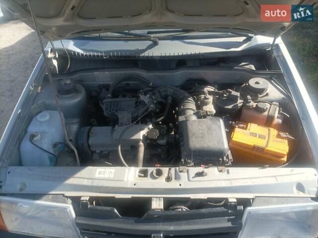 Сірий ВАЗ 21099, об'ємом двигуна 1.6 л та пробігом 161 тис. км за 1300 $, фото 9 на Automoto.ua