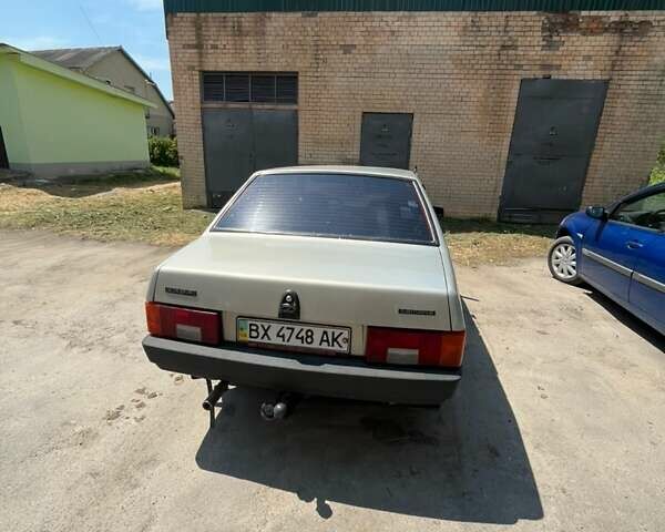 Серый ВАЗ 21099, объемом двигателя 1.6 л и пробегом 158 тыс. км за 1900 $, фото 3 на Automoto.ua