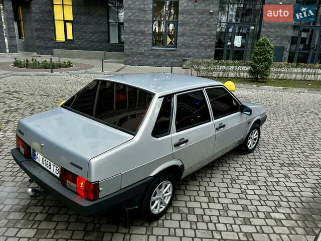 Сірий ВАЗ 21099, об'ємом двигуна 1.6 л та пробігом 161 тис. км за 2350 $, фото 9 на Automoto.ua