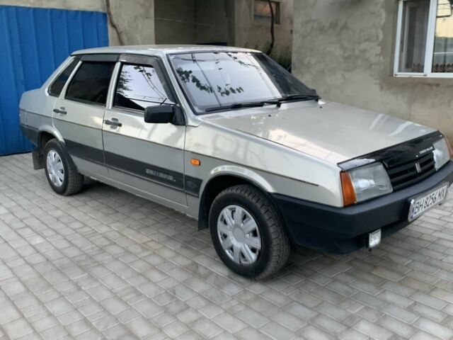 Серый ВАЗ 21099, объемом двигателя 1.6 л и пробегом 164 тыс. км за 1950 $, фото 5 на Automoto.ua