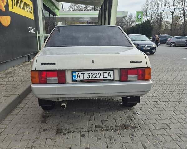 Серый ВАЗ 21099, объемом двигателя 1.6 л и пробегом 192 тыс. км за 1700 $, фото 3 на Automoto.ua