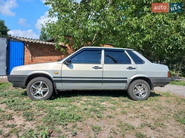 Серый ВАЗ 21099, объемом двигателя 1.6 л и пробегом 49 тыс. км за 3000 $, фото 1 на Automoto.ua
